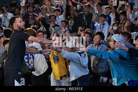 Golden State Warriors Point guard Stephen Curry assiste il caso di Sotto la corazza a Tokyo in Giappone il 11 settembre 2018. Foto di Keizo Mori/UPI Foto Stock