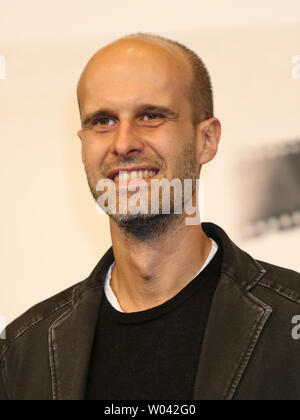 Edoardo Ponti arriva a una foto chiamata per il film "Il turno di notte lo fanno le stelle (l'Nightshift appartiene alle stelle)' nel corso della settima edizione del festival Roma Festival Internazionale del Film di Roma il 10 novembre 2012. UPI/David Silpa Foto Stock