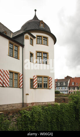 Altes Schlossat (vecchio castello) in Hochst (distretto di Frankfurt am Main). Germania Foto Stock