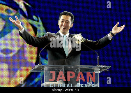 Co-presidente della pace universale Federazione (UPF), il dott. Hyun jin Luna parla durante la pace globale Festival in Tokyo, Giappone, il 15 novembre 2008. (UPI foto/Keizo Mori) Foto Stock