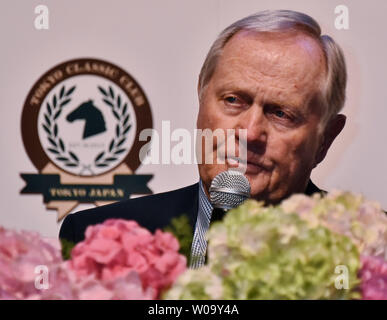 Jack Nicklaus assiste la conferenza stampa per la Tokyo classico club di lancio in Tokyo, Giappone, il 19 giugno 2015. Egli progetta per il campo da golf di Tokyo classico Club. Foto di Keizo Mori/UPI Foto Stock