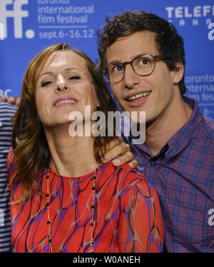 Molly Shannon e Andy Samberg frequentare un photocall per 'Hotel Transilvania' al Lightbox durante il Toronto International Film Festival di Toronto in Canada il 8 settembre 2012. UPI/Christine masticare Foto Stock