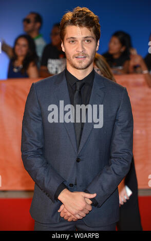 Luke Grimes arriva in corrispondenza della prima mondiale di "I magnifici sette" a Roy Thomson Hall sulla serata di apertura del Toronto International Film Festival di Toronto in Canada il 8 settembre 2016. Foto di Christine masticare/UPI Foto Stock