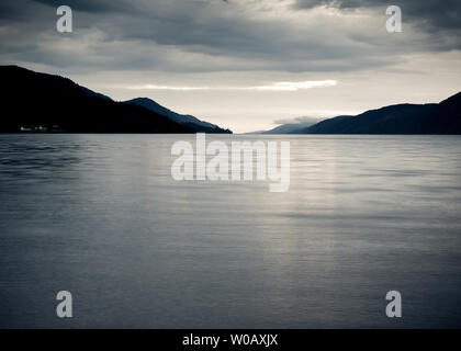 Il famoso Lago di Loch Ness a Fort Augustus in Scozia, Regno Unito. Foto Stock