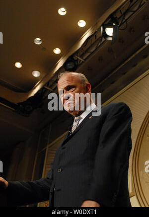 Candidato presidenziale repubblicano e ex U.S. Il senatore Fred Thompson (R-TN) parla presso la National Rifle Association (NRA) convenzione di Washington il 21 settembre 2007. (UPI foto/Alexis C. Glenn) Foto Stock