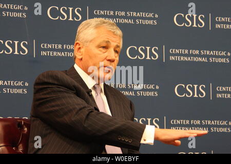 Il Sen. Chuck Hagel (R-ne parla durante una presentazione del suo libro, "dell'America: il nostro prossimo Capitolo: difficili domande, risposte dirette,' presso il Center for Strategic & International Studies a giugno 18, 2008 a Washington. (UPI foto/Jack Hohman) Foto Stock