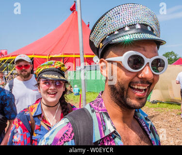 Pilton, Somerset, Regno Unito. 27 giu 2019. Il 2019 Festival di Glastonbury, azienda agricola degna. Glastonbury, 27 giugno 2019 il credito: Guy Bell/Alamy Live News Foto Stock