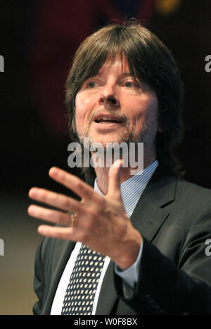 Il documentarista Ken Burns parla della sua nuova serie di sei parti sulla Parchi Nazionali presso il National Press Club a Washington il 28 settembre 2009. UPI/Kevin Dietsch Foto Stock