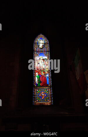 Interno della Irish cattedrali gotiche nella città di Dublino Foto Stock