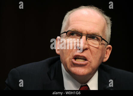 Il Direttore della CIA nominee John Brennan testimonia durante il suo senato i rapporti con l'estero conferma audizione in Washington, DC il 7 febbraio 2013. UPI/Kevin Dietsch Foto Stock