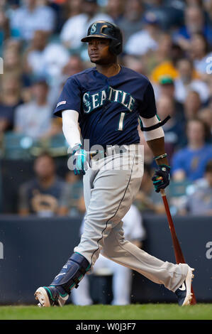 Giugno 26, 2019: Seattle Mariners shorstop Tim Beckham #1 in azione durante il Major League Baseball gioco tra il Milwaukee Brewers e il Seattle Mariners a Miller Park di Milwaukee, WI. John Fisher/CSM Foto Stock