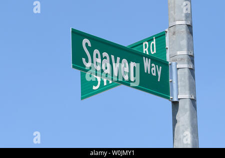 Queens, NY, STATI UNITI D'AMERICA. Il 27 giugno, 2019. Il 'Seaver modo' ridenominazione di cerimonia in onore di Mets leggenda Tom Seaver una sette-blocco tratto al di fuori del campo di Citi nel Queens, a New York City il 27 giugno 2019. Credito: Giorgio Napolitano/media/punzone Alamy Live News Foto Stock