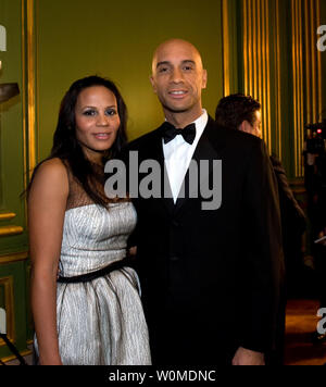 Washington DC il sindaco Adrian Fenty e sua moglie Michelle appaiono in palla verde al melone Auditorium di Washington il 17 gennaio 2009. (UPI foto/Ken Cedeño) Foto Stock