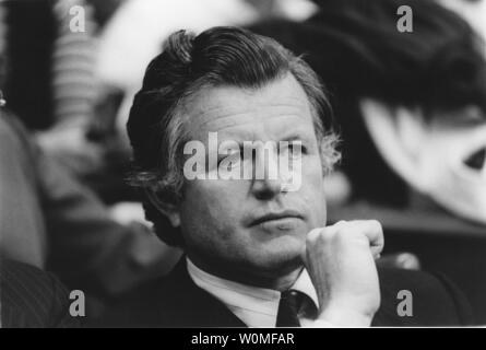 Il Sen. Edward "" Ted Kennedy, D-MA, muore nella sua casa di Cape Cod, Massachusetts, dopo una lunga battaglia contro il cancro al cervello il 25 agosto 2009. Kennedy è visto nel maggio 1978. UPI/file Foto Stock