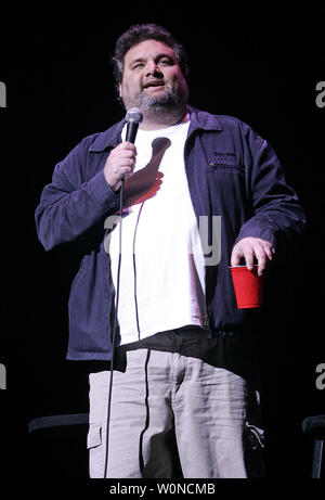 Artie Lange un regolare su Howard Stern TV radio show esegue in concerto a Florida Atlantic University in Boca Raton, Florida il 16 gennaio 2009. (UPI foto/Michael Bush) Foto Stock