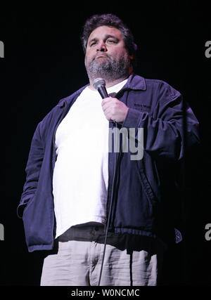 Artie Lange un regolare su Howard Stern TV radio show esegue in concerto a Florida Atlantic University in Boca Raton, Florida il 16 gennaio 2009. (UPI foto/Michael Bush) Foto Stock