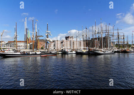 Kiel, Germania - 23 Giugno 2018: impressioni di Tall Ship Parade durante la settimana di Kiel 2018 Foto Stock