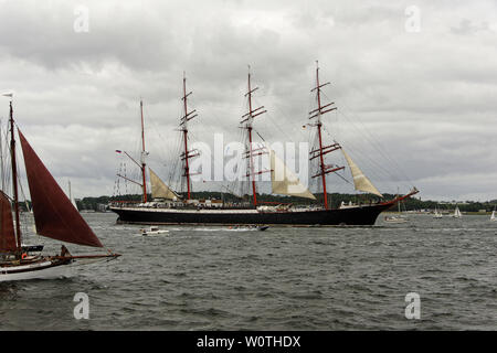 Kiel, Germania - 23 Giugno 2018: impressioni di Tall Ship Parade durante la settimana di Kiel 2018 Foto Stock