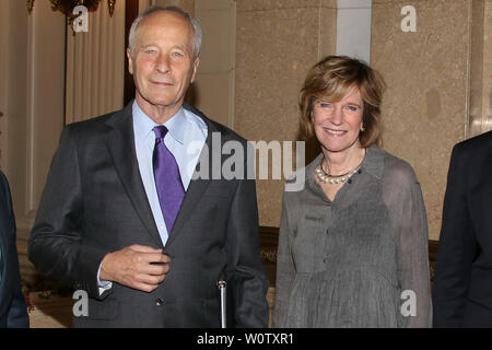 Richard Ford, Kristina Ford, Verleihung des Siegfried Lenz Preises, Rathaus Amburgo, 27.09.2018 Foto Stock