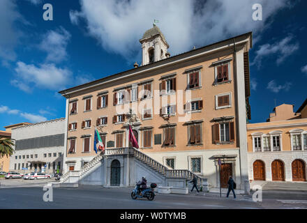 Palazzo Comunale aka Palazzo Municipale), XVIII secolo, stile neo-rinascimentale, a Livorno, Toscana, Italia Foto Stock