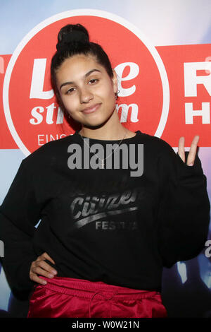 Alessia Cara,, Studiobesuch bei Radio Hamburg, 01.11.2018 Foto Stock