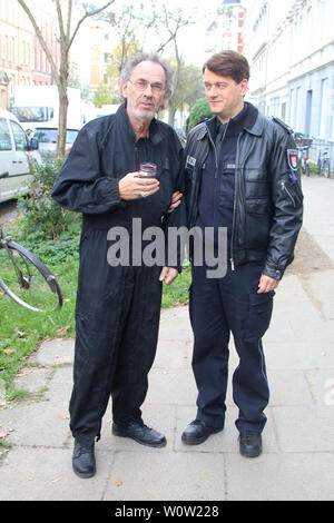 Hugo Egon Balder, Sven Fricke, Fototermin am impostare von Großstadtrevier, Amburgo, 01.11.2018 Foto Stock