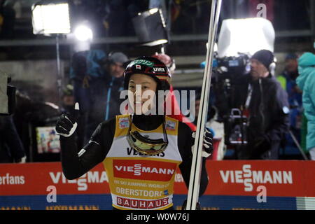 Ryoyu Kobayashi (Giappone /JAP) bei der Qualifikation Vierschanzentournee Oberstdorf 18-19 Foto Stock