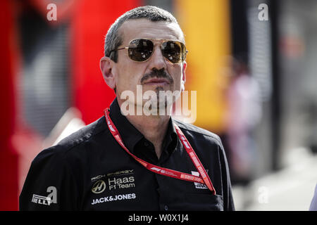 Motorsports: FIA Formula One World Championship 2019, il Grand Prix di Austria, Guenther Steiner (ITA, Haas Team di F1), Foto Stock