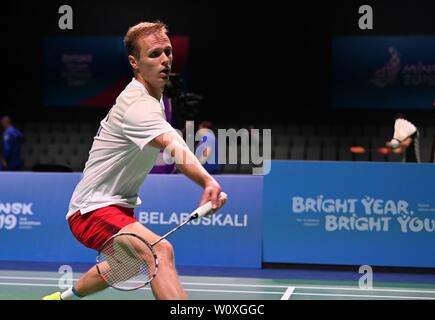 Minsk, Bielorussia. Il 28 giugno, 2019. Raul deve (EST) prendendo parte al torneo di Badminton al secondo European games. Credito Bowden Garry/SIP Agenzia fotografica/Alamy live news. Foto Stock