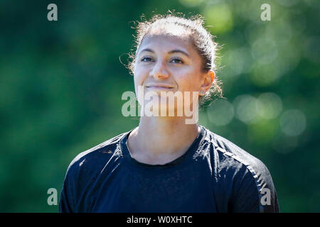 ARNHEM , 27-06-2019 , Papendal training center , Naomi Sedney durante la 4 x 100m formazione relè olandese del team Foto Stock