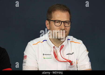 Red Bull Ring, Spielberg, Austria. Il 28 giugno, 2019. FIA Formula 1 Grand Prix, sessioni di pratica; Andreas Seidl, team principal McLaren a credito: Azione Sport Plus/Alamy Live News Foto Stock