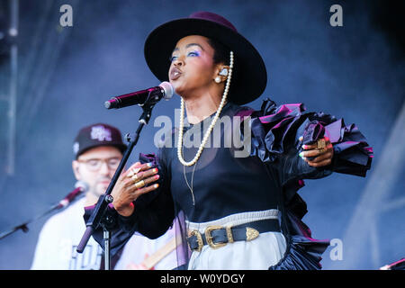 Ms. Lauryn Hill esegue sulla fase della piramide a Glastonbury Festival 2019 venerdì 28 giugno 2019 presso l'azienda agricola degna, Pilton. Foto di Julie Edwards. Foto Stock