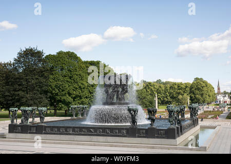 La fontana di Vigeland installazione nel Parco Frogner, Oslo, Norvegia. Foto Stock