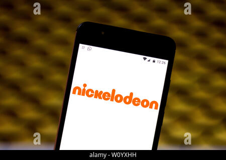 Il Brasile. Decimo Giugno, 2019. In questa foto illustrazione il logo di Nickelodeon è visto visualizzata su uno smartphone. Credito: Rafael Henrique SOPA/images/ZUMA filo/Alamy Live News Foto Stock