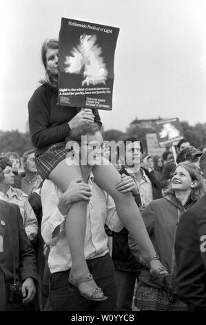 Festival nazionale della luce Londra settembre 1971 era un breve movimento grassroots formata da cristiani britannici interessati circa la crescita della società permissiva e i cambiamenti sociali nella società inglese. Hyde Park, 1970S UK HOMER SYKES Foto Stock