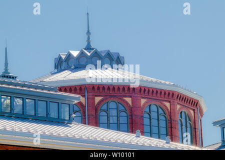 Washington, DC, Stati Uniti d'America - Aprile 1, 2019: Arti e industrie edificio, museo Smithsonian, Washington DC Foto Stock