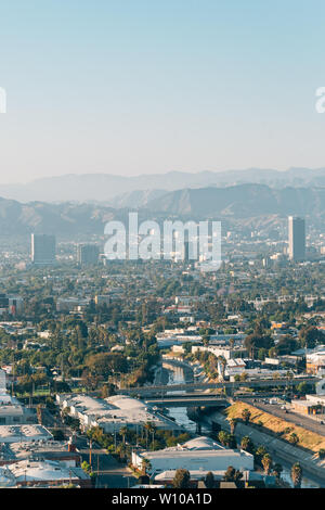 Vista da Baldwin Hills Scenic si affacciano a Los Angeles, California Foto Stock