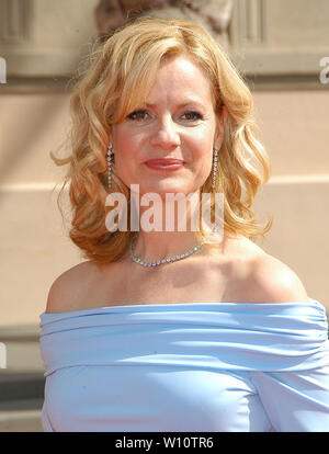 Bonnie caccia al 2004 Primetime Emmy Arti Creative Awards - Gli arrivi presso lo Shrine Auditorium di Los Angeles, CA. La manifestazione si è svolta domenica 12 settembre, 2004. Foto di: SBM / PictureLux - Tutti i diritti riservati - Riferimento File # 33790-6088SBMPLX Foto Stock