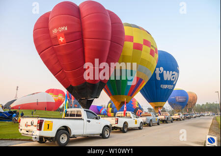 Chiang Rai, Thailandia - Feb 14 2019 : Annuale Internazionale di Balloon Festival nel parco signha Foto Stock