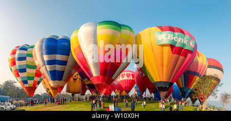 Chiang Rai, Thailandia - Feb 14 2019 : Annuale Internazionale di Balloon Festival nel parco signha Foto Stock