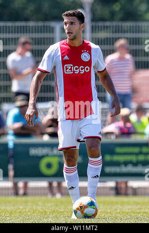 OLDENZAAL, 29-06-2019, Stadio Vondersweijde, stagione 2019 / 2020, olandese Friendly, Ajax player Lisandro Magallan durante la partita Ajax - Aalborg BK. Foto Stock