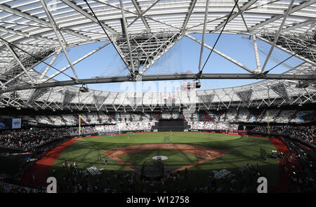 Vista generale del London Stadium davanti alla MLB serie Londra corrispondono al London Stadium. Foto Stock
