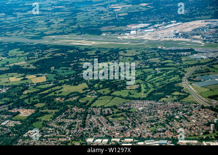 Fotografia aerea dell'aeroporto di Manchester dal di sopra con i piloti viewpoint Foto Stock