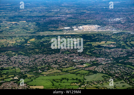 Fotografia aerea dell'aeroporto di Manchester dal di sopra con i piloti viewpoint Foto Stock