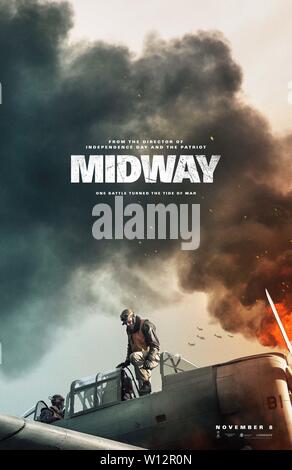 Data di rilascio: novembre 8, 2019 Titolo: Midway STUDIO: Lionsgate direttore: Roland Emmerich trama: la storia della Battaglia di Midway, detto il leader e i marinai che hanno combattuto. STARRING: Poster Arte. (Credito Immagine: © Lionsgate/Entertainment Immagini) Foto Stock