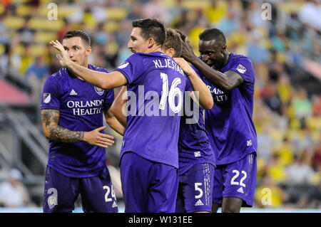 Sabato, Giugno 29, 2019: Orlando città compagni di squadra celebrare la città di Orlando avanti Tesho Akindele (13) obiettivo della prima metà della partita tra la città di Orlando e Columbus Crew SC a MAPFRE Stadium, in Columbus OH. Obbligatorio Photo credit: Dorn Byg/Cal Sport Media. La città di Orlando 2 - Columbus Crew SC 0 alla fine della partita Foto Stock