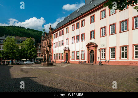 HEIDELBERG, Germania - 16 giugno 2019: Kurpfalzisches Museum, contemporanea presenta su 3 piani in arte istituzione ha il suo quartier generale, fondata 1869, con educativo Foto Stock