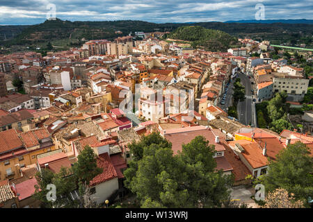 Città di Alcaniz, vista dal Castillo de los Calatravos, provincia di Teruel, Aragona, Spagna Foto Stock