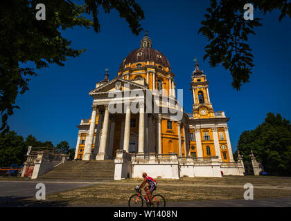 Basilica di Superga, 1700s hiltop chiesa che si affaccia sulle Alpi Foto Stock