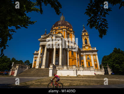 Basilica di Superga, 1700s hiltop chiesa che si affaccia sulle Alpi Foto Stock